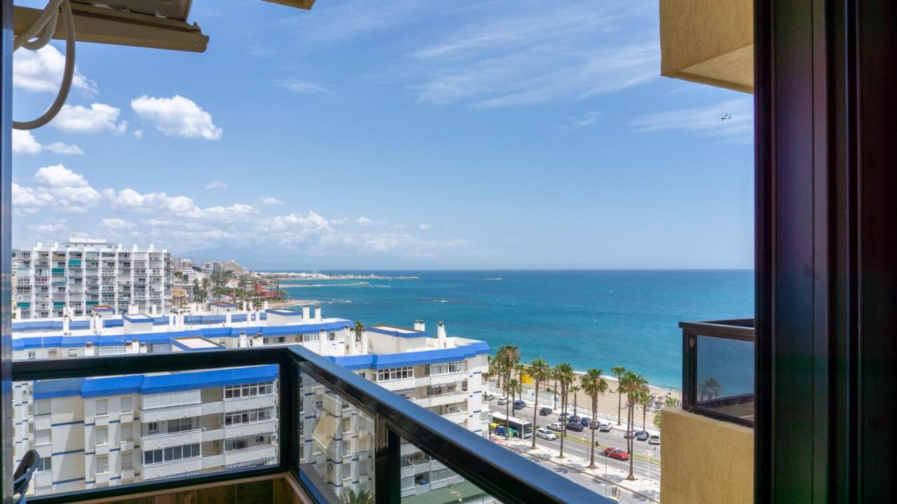 Apartment Aloha Playa Malaga เบนัลมาเดนา ภายนอก รูปภาพ